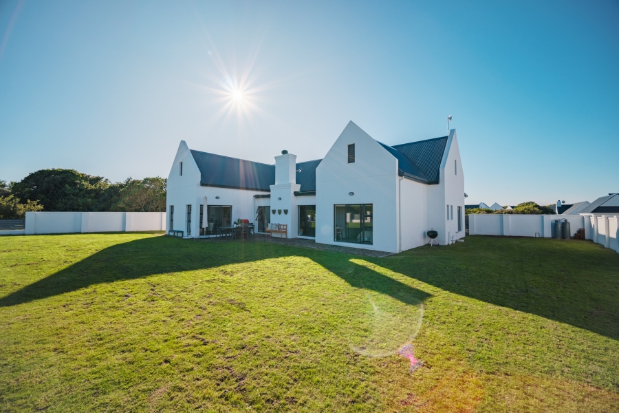 4 Bedroom Property for Sale in St Francis Links Eastern Cape